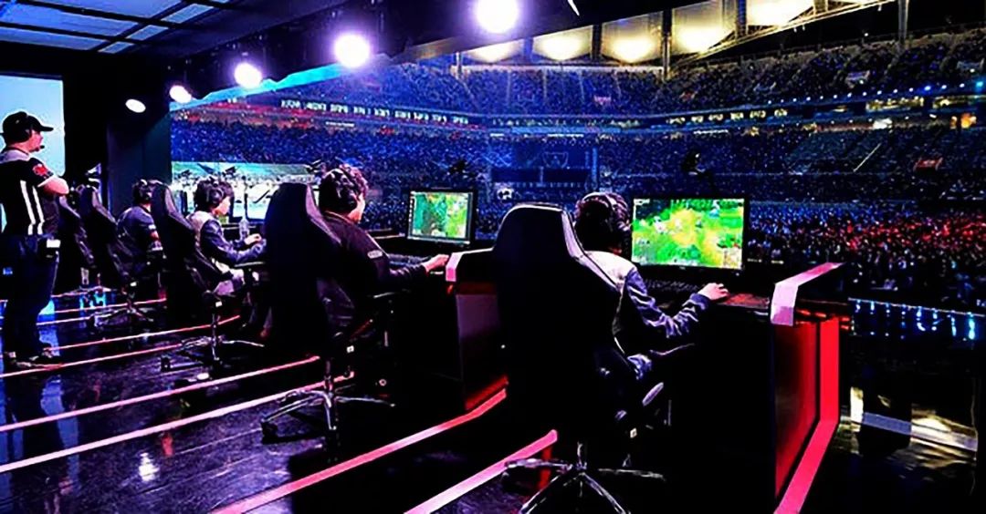 磨砺都为未 磨砺都为未